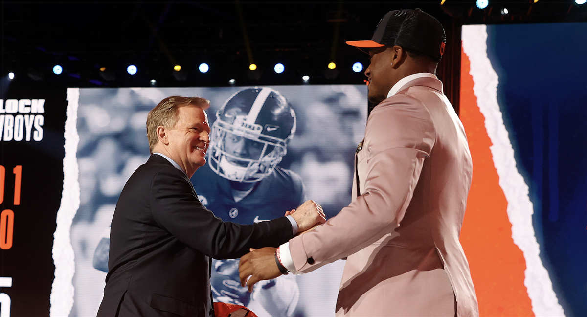 Giants Make the Same Mistake for 3rd Draft in a Row in Todd McShay Mock  Draft