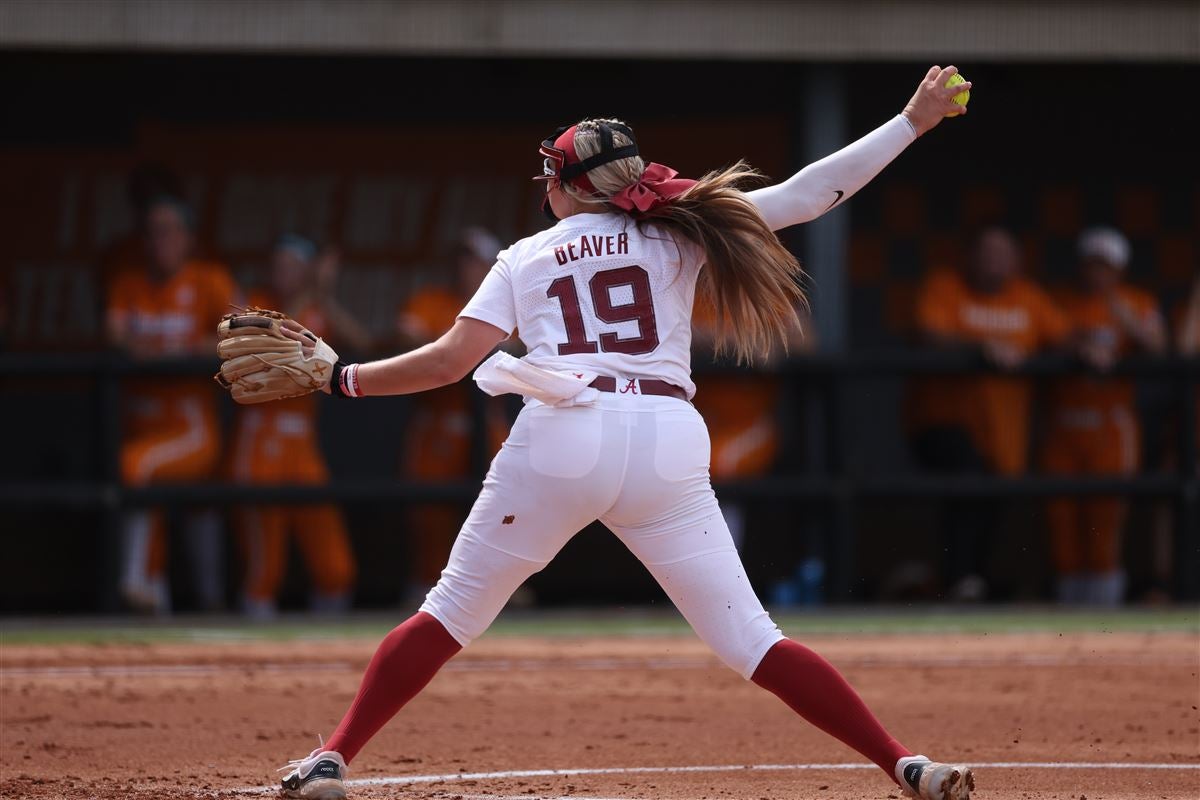 Alabama softball faces elimination after losing first game of NCAA