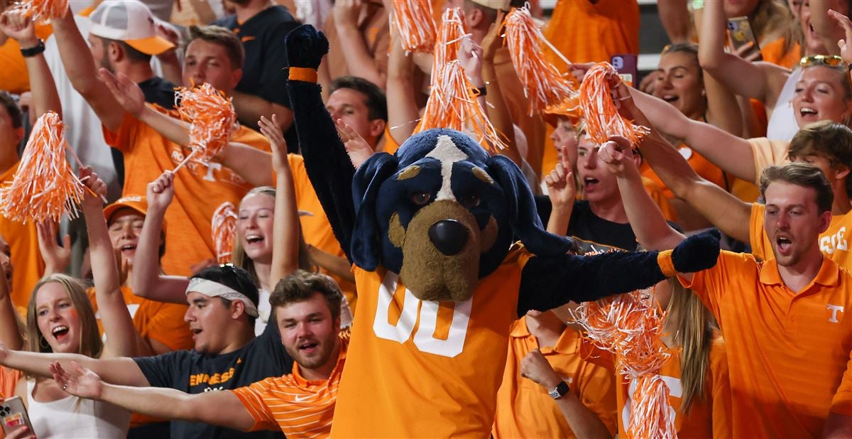 How to Watch: No. 3 Tennessee vs. UT Martin - Vimarsana News