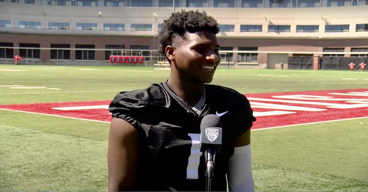 Cameron Ward says he picked Luke Falk's brain after Day 1 of WSU fall camp