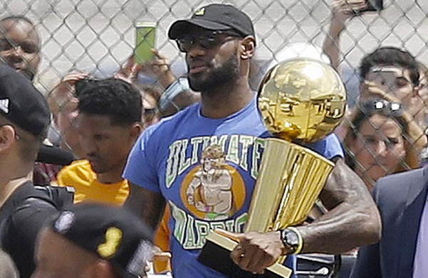 LeBron says Ultimate Warrior shirt wasn t a shot at Golden State