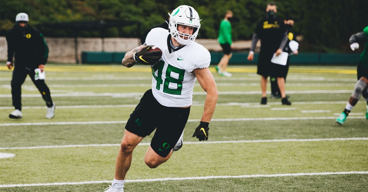 Cristobal says Ducks likely to be without TEs, one DL for Wazzu