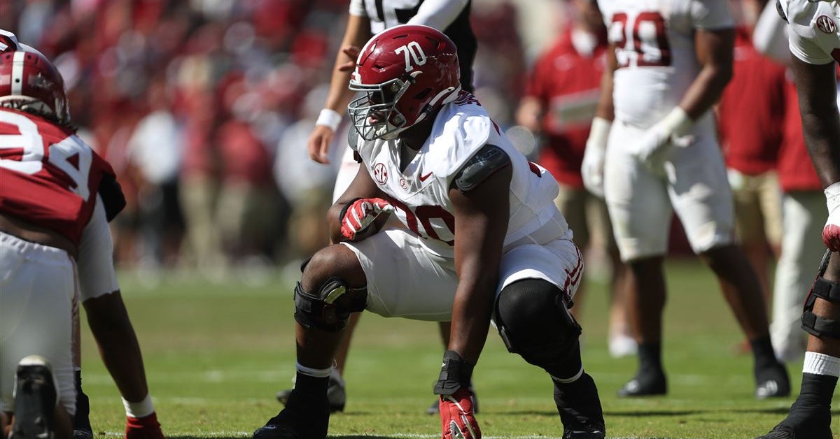 A potential starter returns, providing 'continuity' to an offensive line that desperately needs it