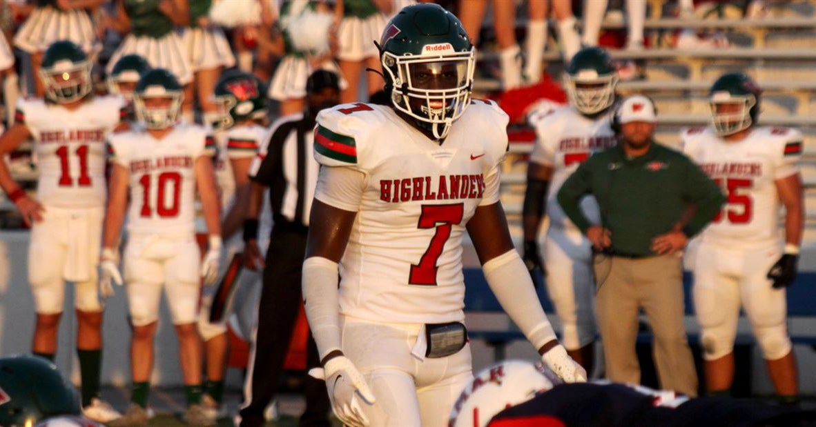 WATCH: A&M LB commit Martrell Harris seals win with INT
