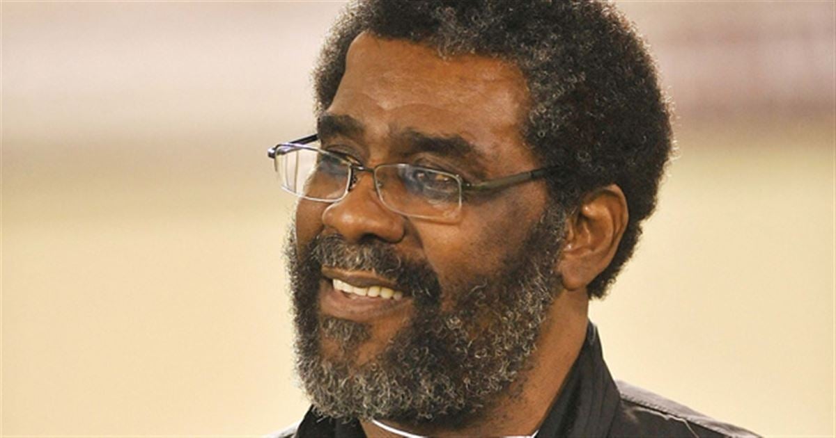 Joe Greene's wife passes, per post on Earl Campbell's Facebook