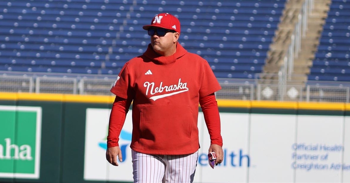 Huskers pick up a commitment from Illinois transfer pitcher