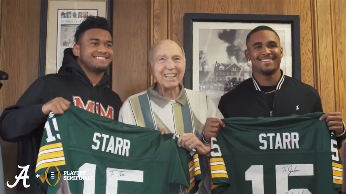 Bart Starr - Pencil T-Shirt