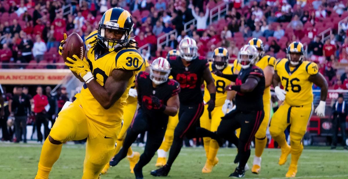 Todd Gurley Throws Out First Pitch for Los Angeles Dodgers