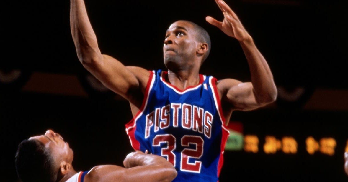 Former Longhorn Lance Blanks relives 'The Last Dance' as Piston