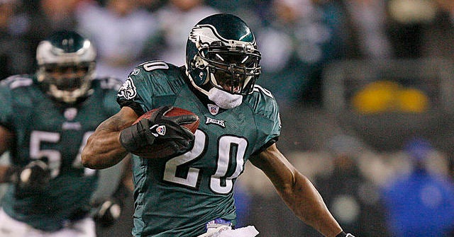 Ex-Eagles safety Brian Dawkins a Hall of Fame finalist