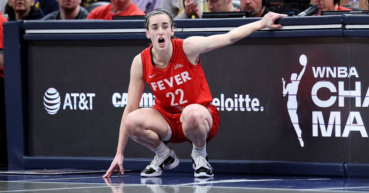 Caitlin Clark responds to Chennedy Carter cheap shot in win against Chicago  Sky