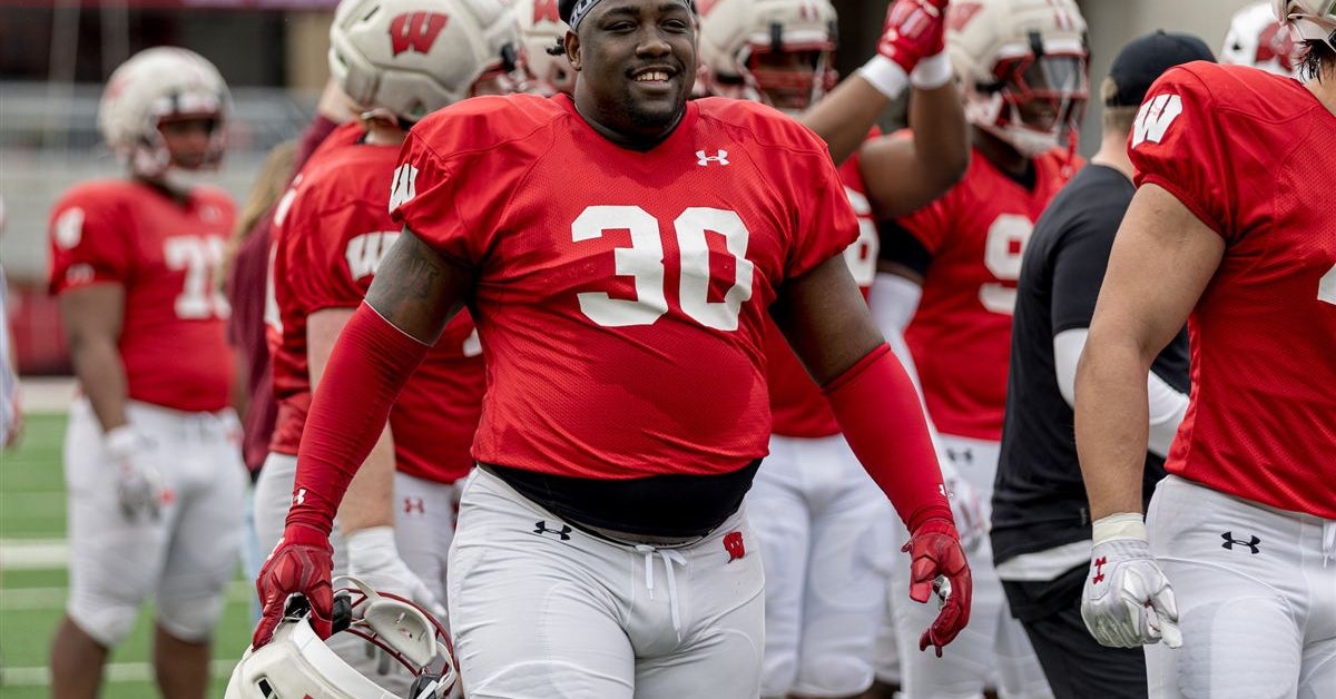 Key Wisconsin Badgers: No. 17 - Redshirt senior defensive lineman Charles Perkins
