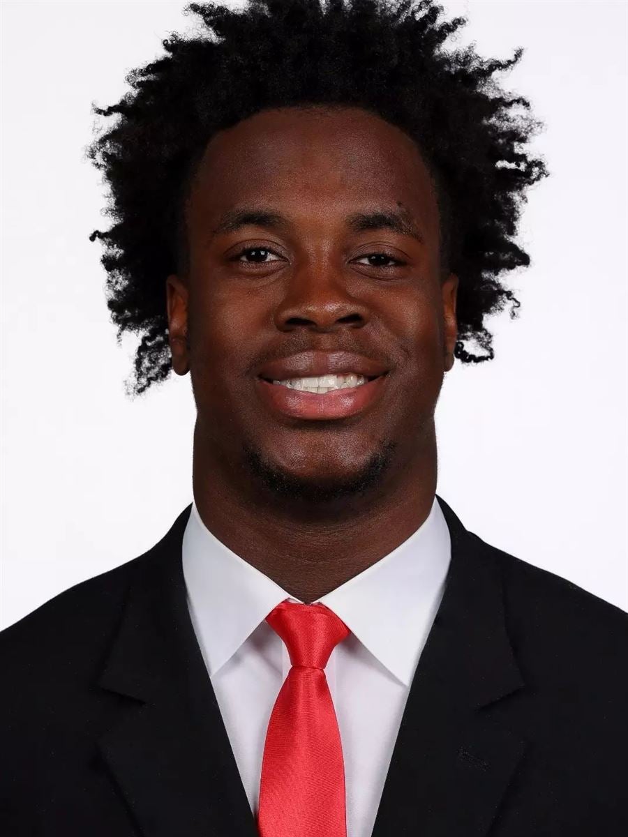 Elo Modozie athlete image