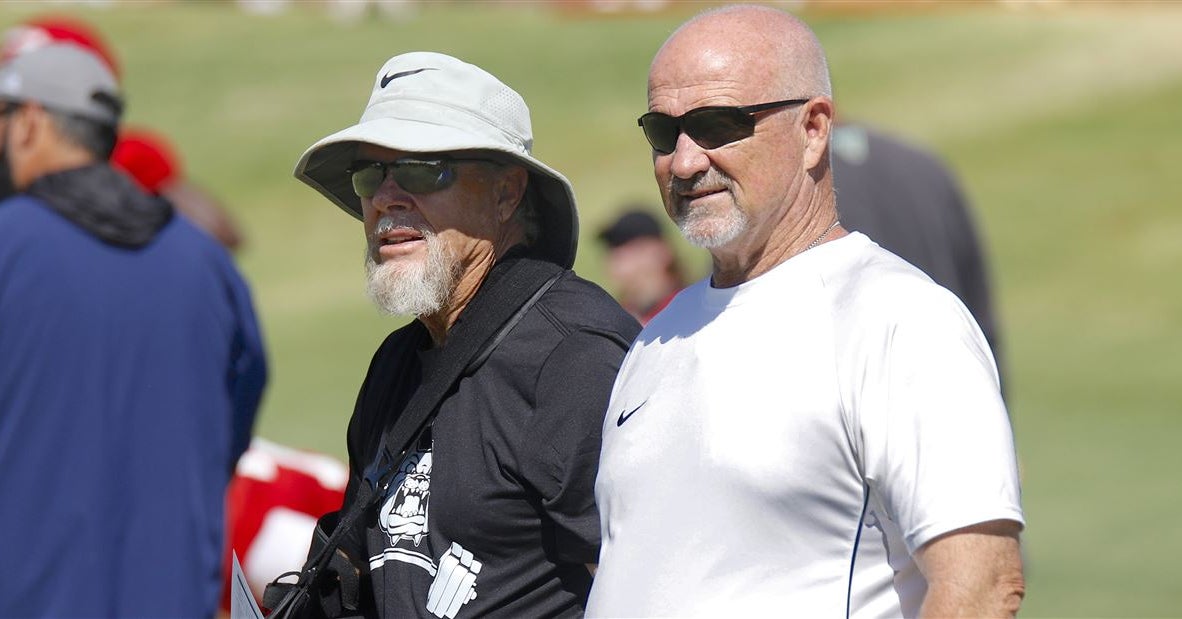 Jeff Tedford, Pat Hill visit Fresno State practice: 'We got 2 legends walking around' 