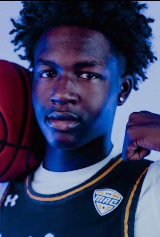 Dezmon Briscoe, Crispus Attucks, Center (BK)