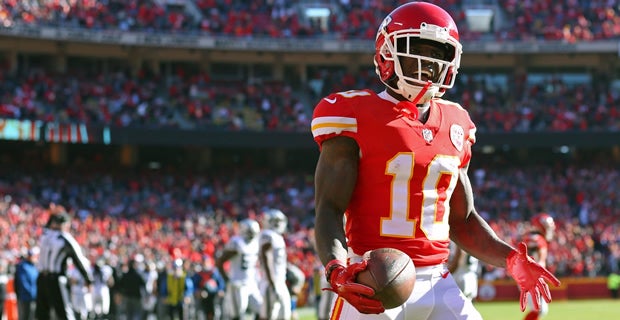 JuCo Football Forer - Tyreek Hill #81, Wide Receiver with the Kansas City  Chiefs, formerly of West Alabama, Oklahoma State and Garden City JuCo at  training camp.