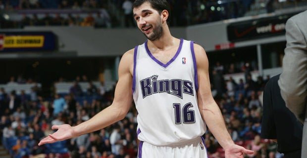 Legit check (Peja Stojakovic Kings Throwback jersey) : r