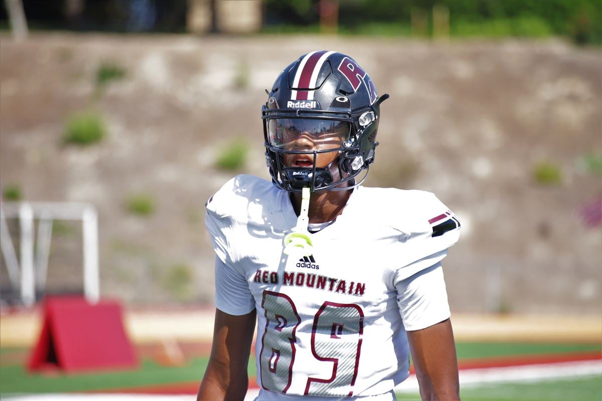WATCH: Texas wide receiver target Ja'Kobi Lane makes unreal one-handed touchdown snag - Vimarsana News