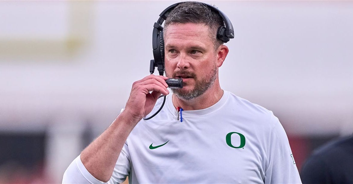 Oregon football confronts early-season playoff doubts after UCLA loss