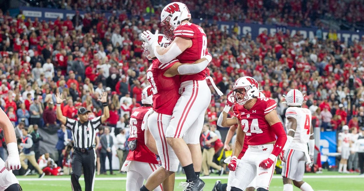 Wisconsin set for Rose Bowl matchup with Oregon