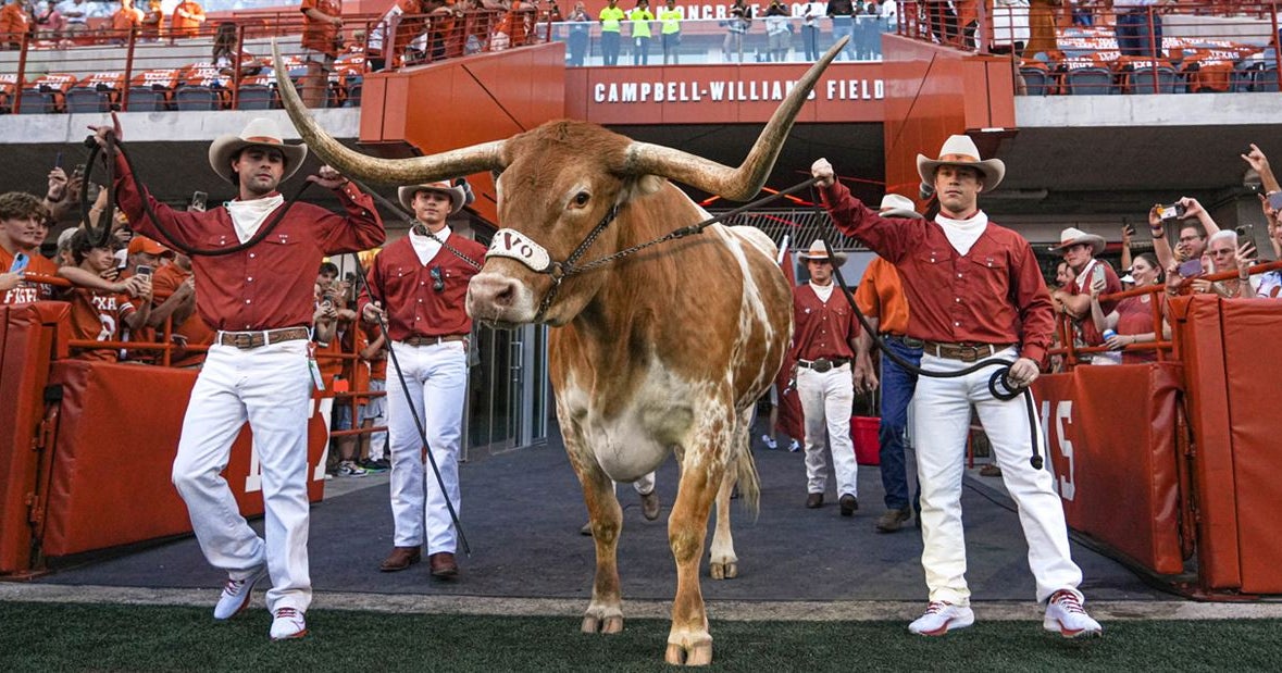 The Flagship: Spring football position preview of Texas' receivers ...