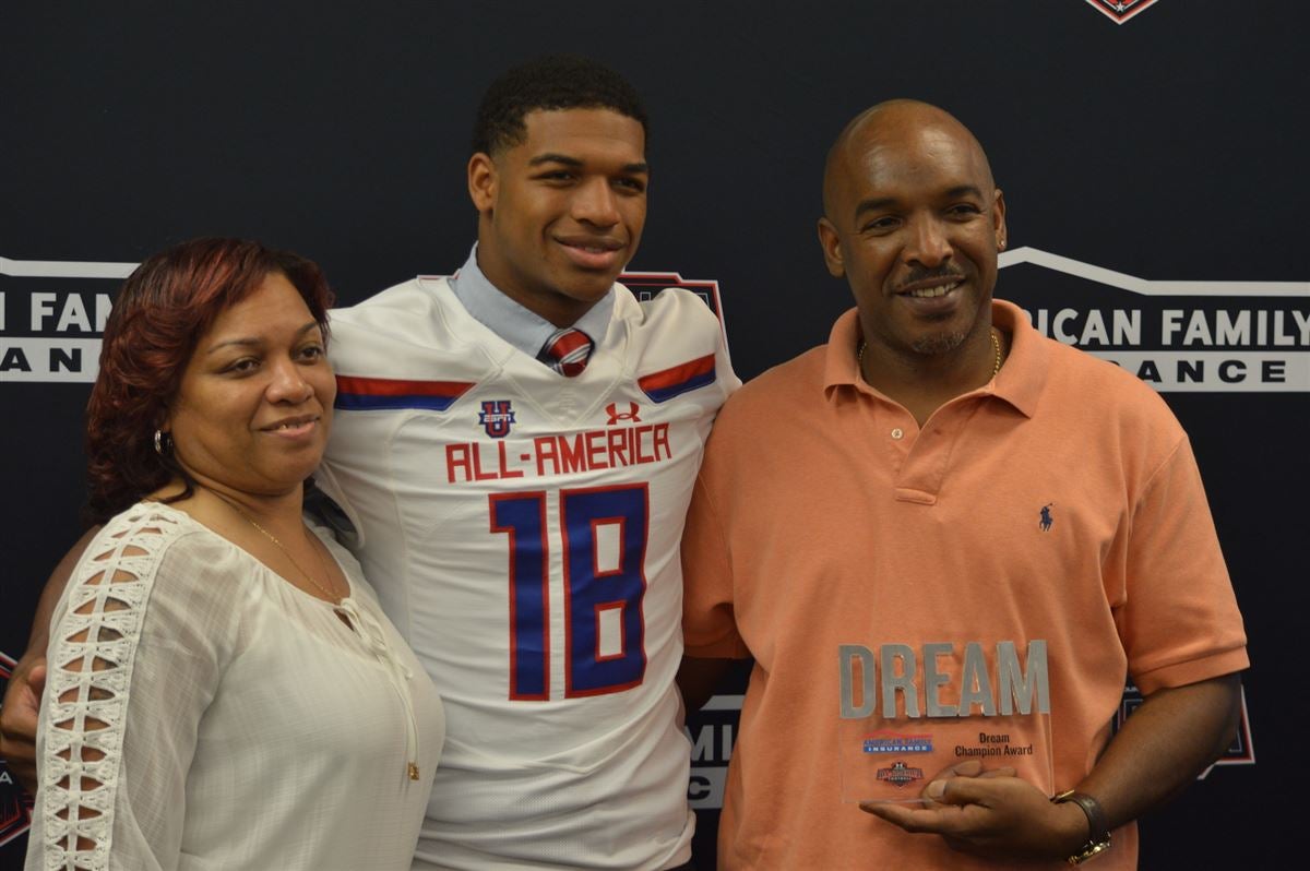 Florida commit Ja'Marr Chase receives Under Armour All-America