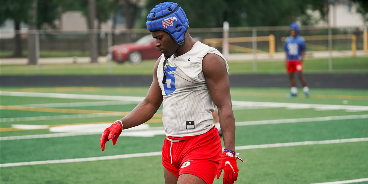 High school football: UCF recruit Frankie Arthur, brother of NFL legend Adrian  Peterson, starring at Oak Ridge in Texas