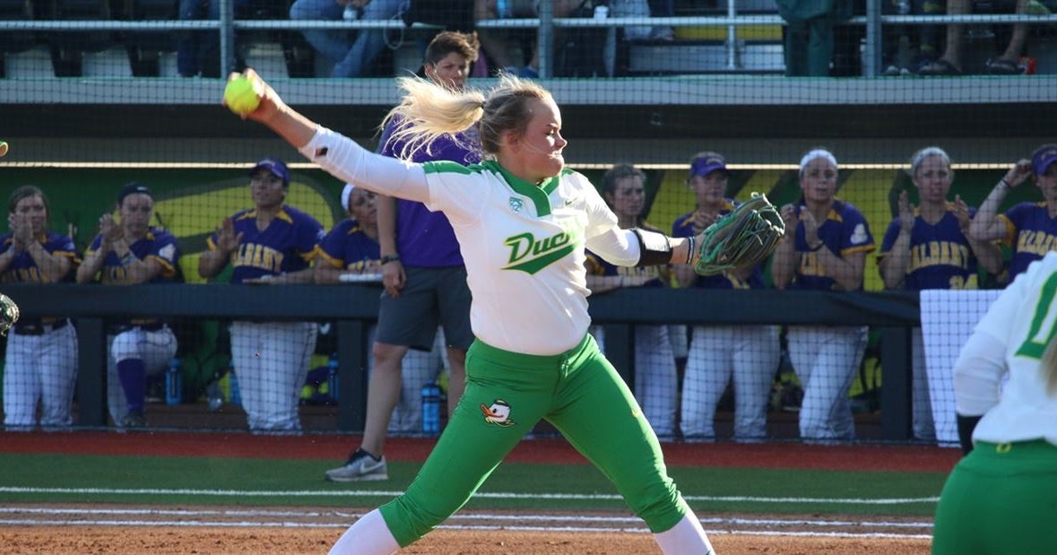 Miranda Elish dominates, Oregon softball knocks off Albany 40