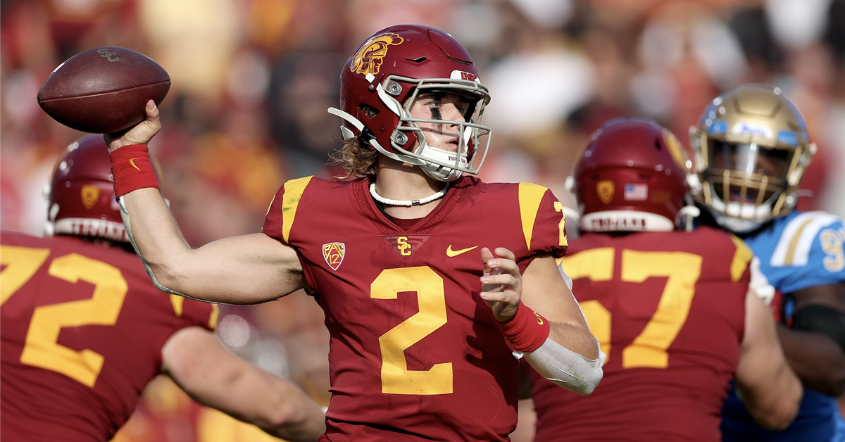 USC football transfer portal QB Jaxson Dart posts photo with Lane Kiffin's Aston Martin