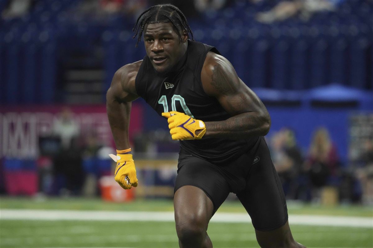 Potential Atlanta Falcons NFL Draft Target Damone Clark: Spinal Surgery -  Sports Illustrated Atlanta Falcons News, Analysis and More