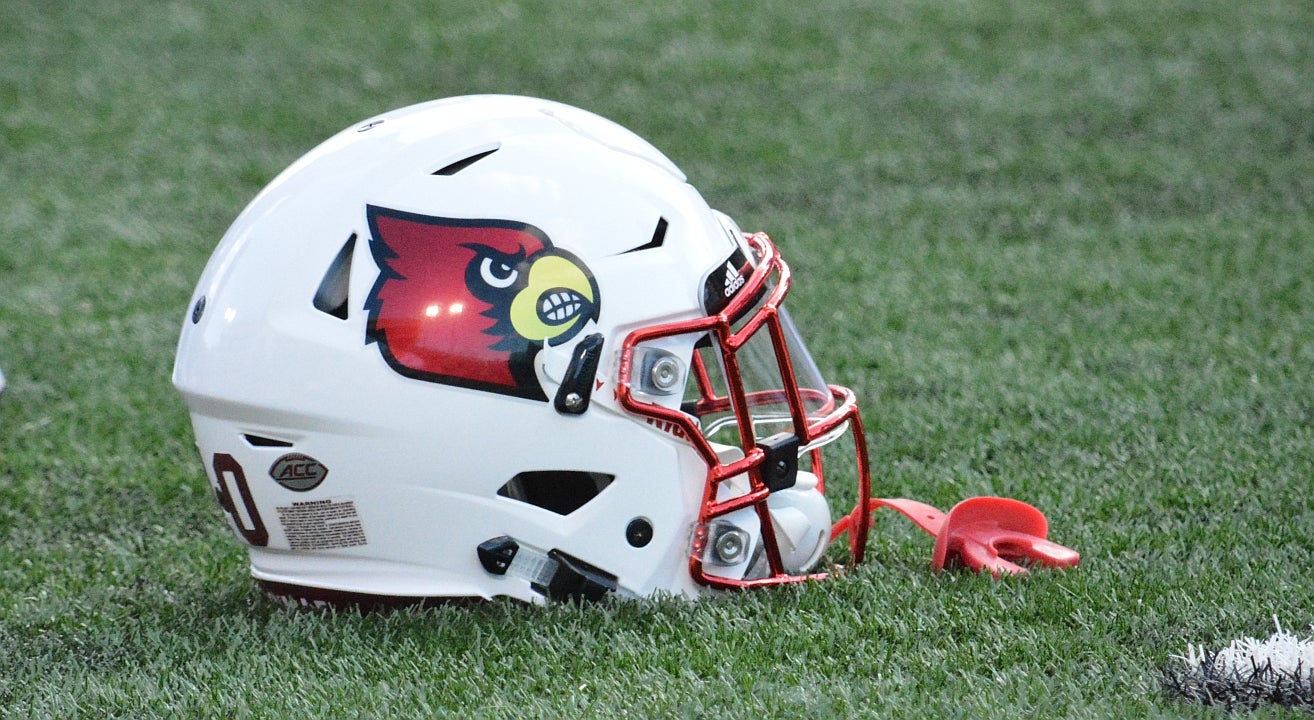 Louisville Survives N.C. State: 13-10 - Card Chronicle