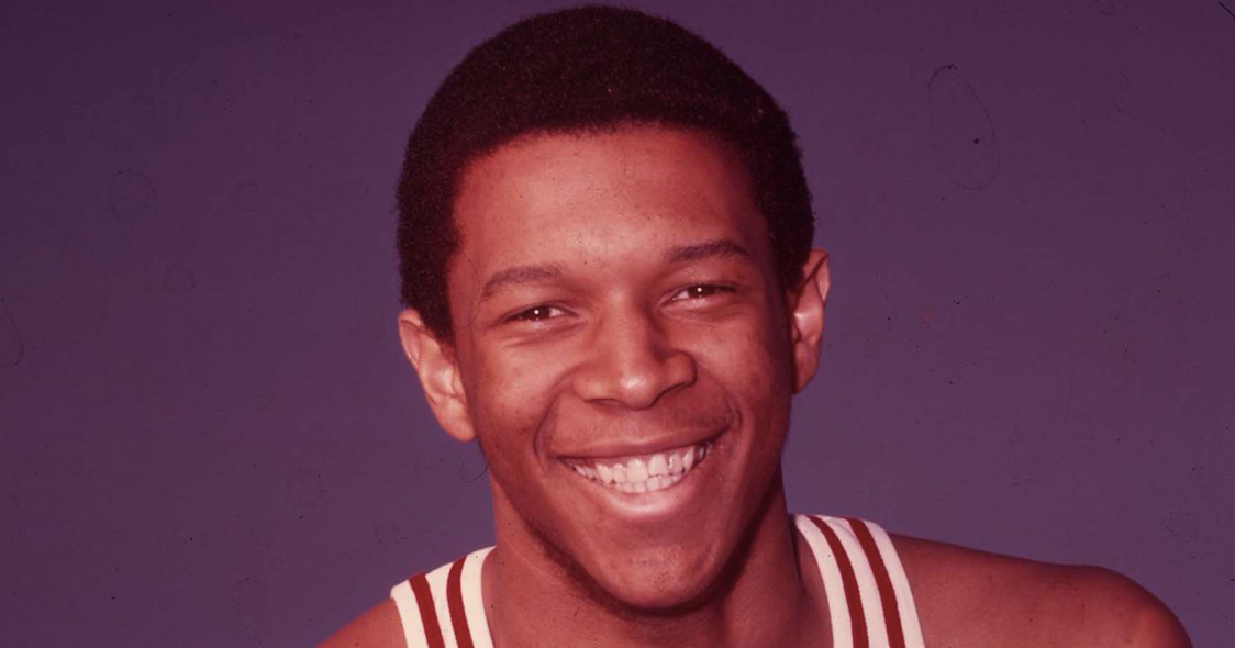 Wendell Hudson Makes Triumphant Return To Alabama