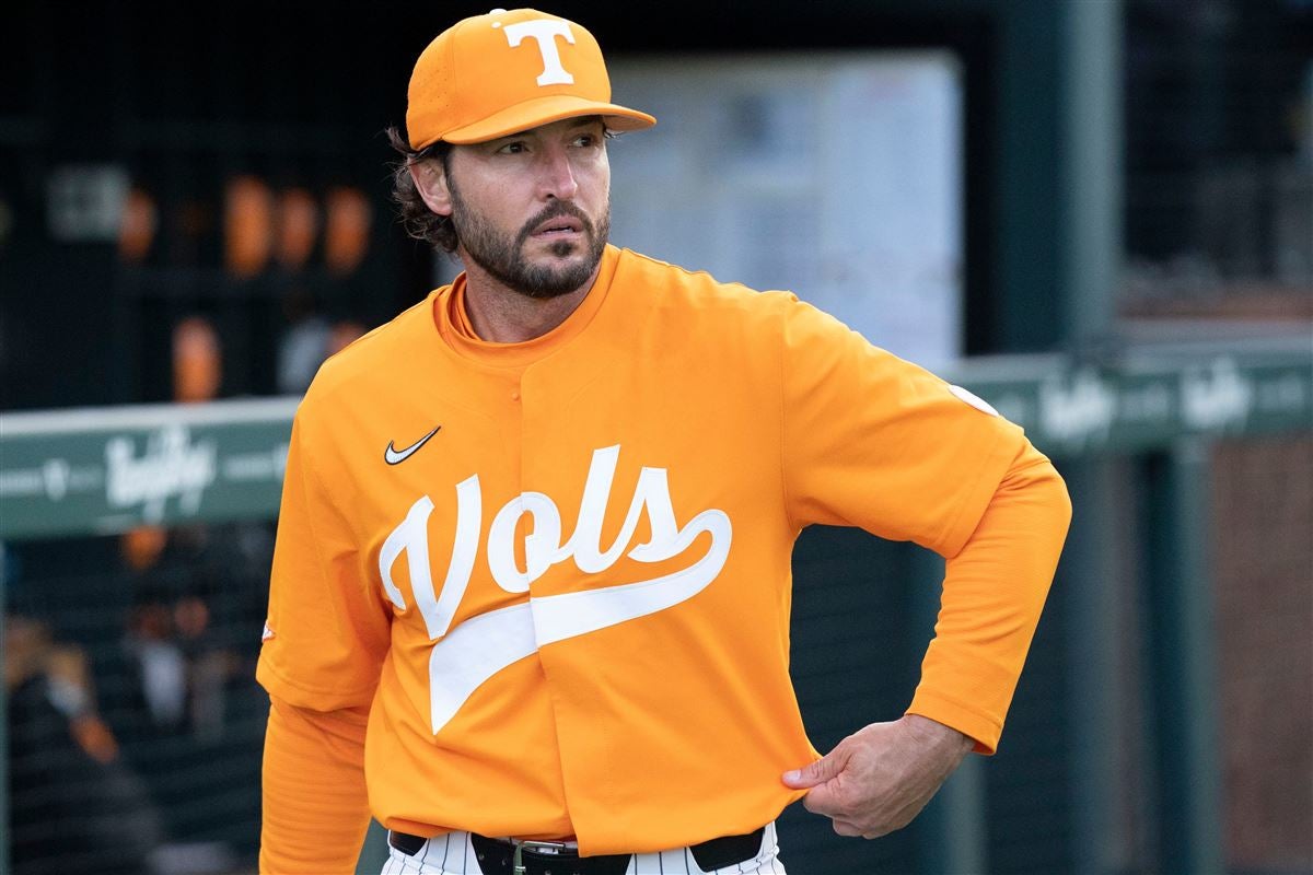 Tennessee baseball's Evan Russell practicing at catcher, Tony Vitello says