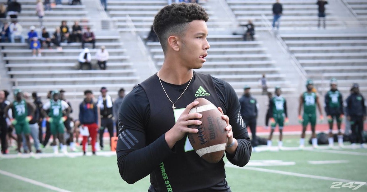 2021 QB Ty Thompson Is One to Watch This Spring
