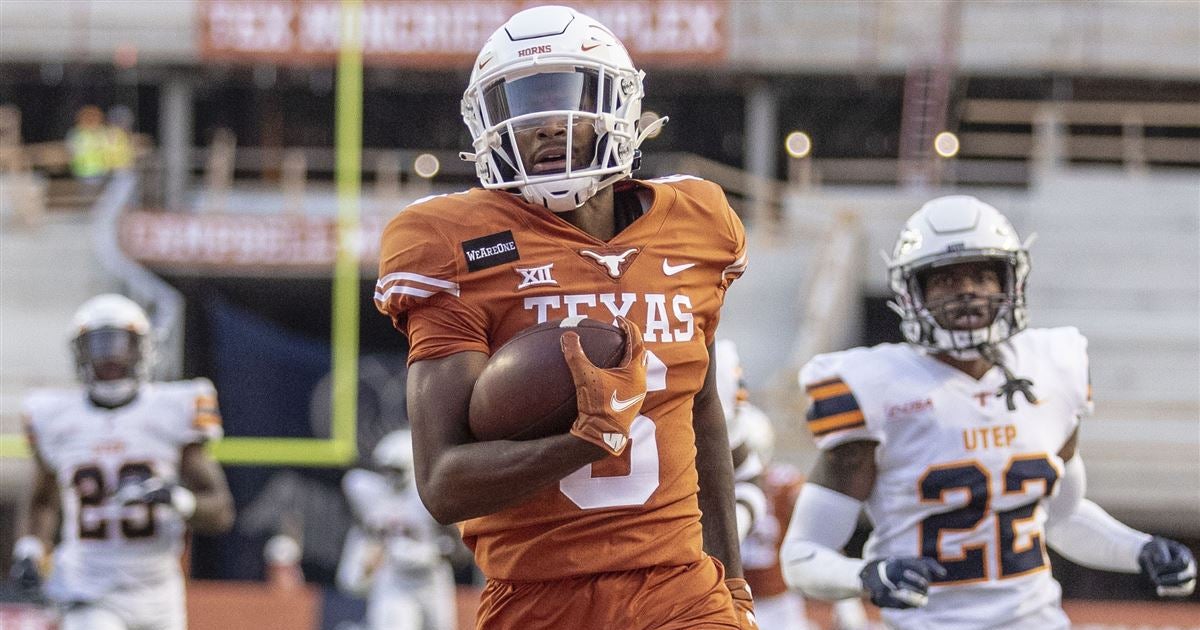Recruiting Retrospective How Joshua Moore ended up at Texas