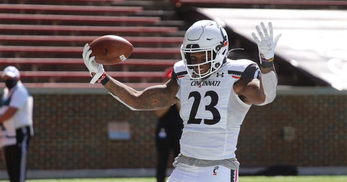 22 Army Vs 14 Cincinnati How To Watch And Staff Predictions