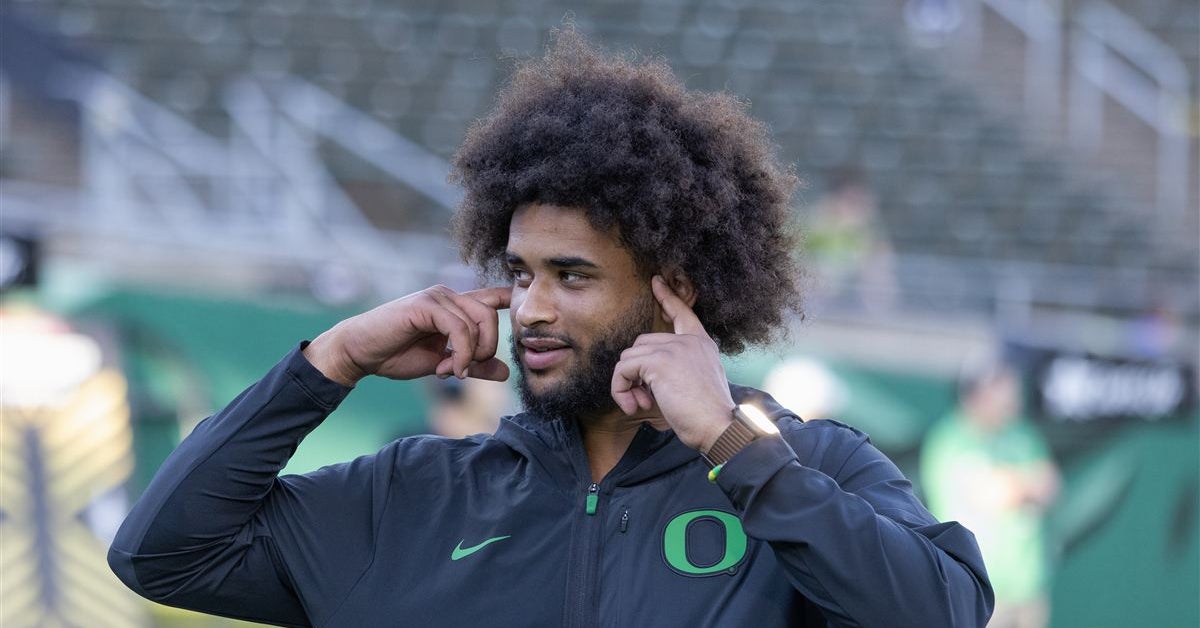 Dan Lanning won't rule out Dante Moore playing at Oregon in 2027, but 'that's a decision for a later date'