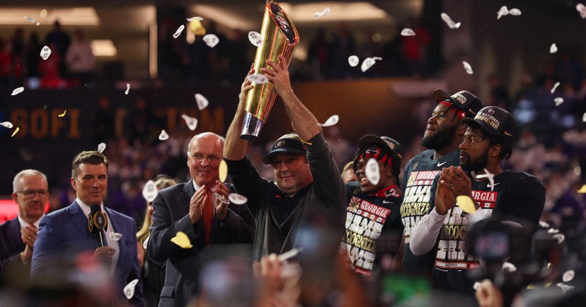 College football repeat national champions: Greatest AP Poll-era dynasties as Ohio State begins title defense