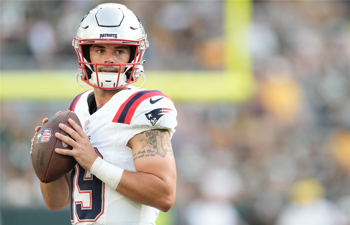 NFL on X: Patriots sign QB Trace McSorley.