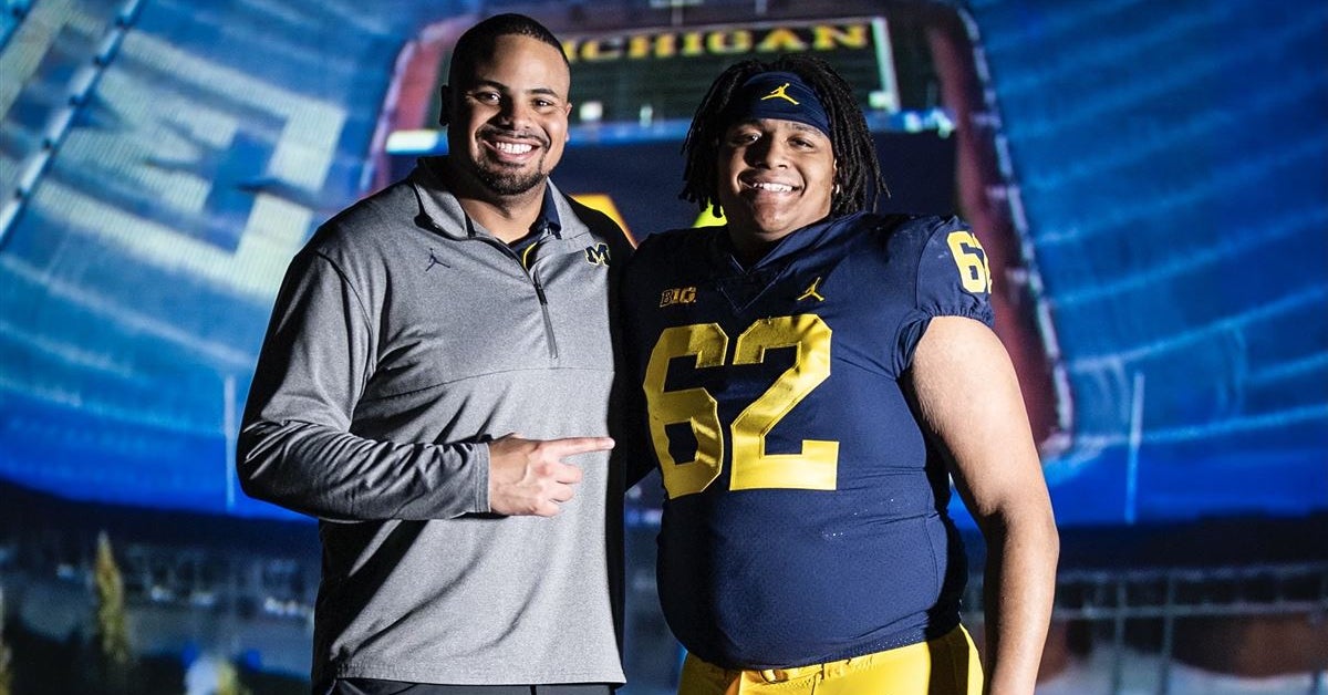 2025 6 4 300 pound OL Josh Williams Has amazing Visit To Michigan 2025-6-4-300-pound-ol-josh-williams-has-amazing-visit-to-michigan
