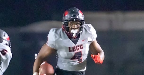 Three Star Recruit Danthony Jones Visiting Hawaii During Changes