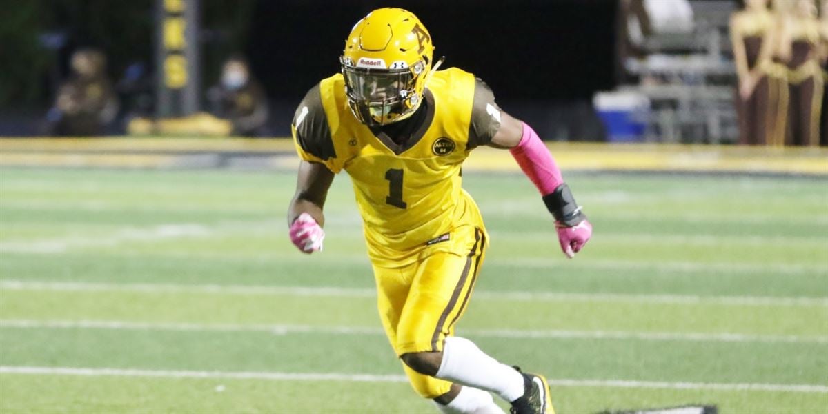 Ohio State 2022 football commit C.J. Hicks earns 5-star status in updated  247Sports.com rankings: Buckeyes Recruiting 