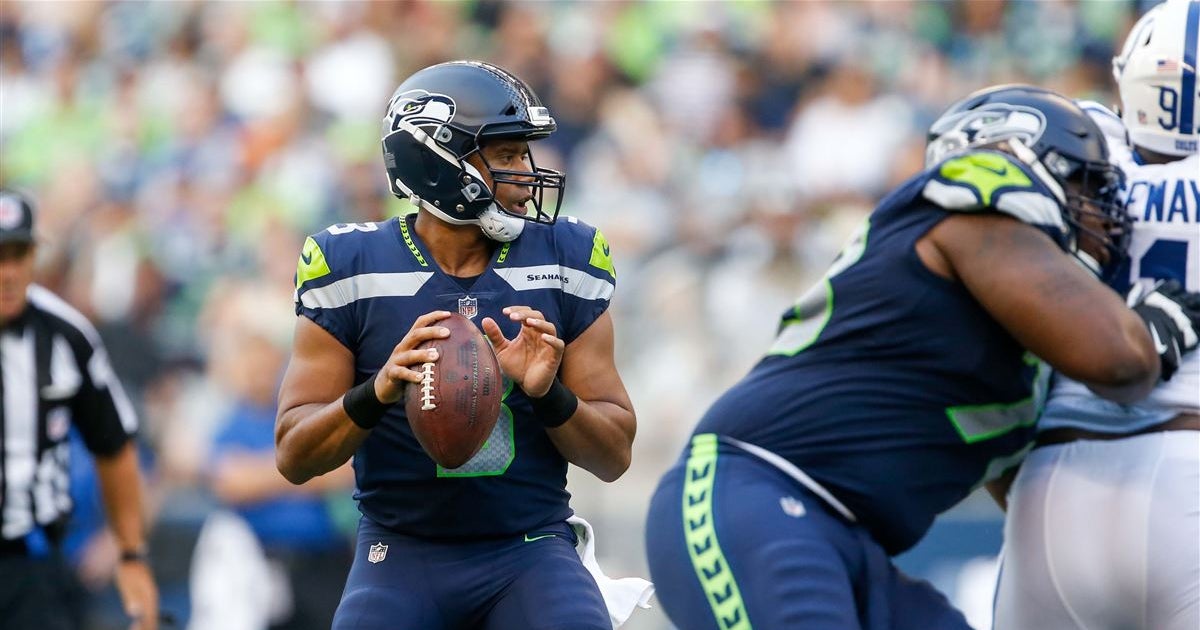 Seahawks reveal week one uniform combination vs Broncos