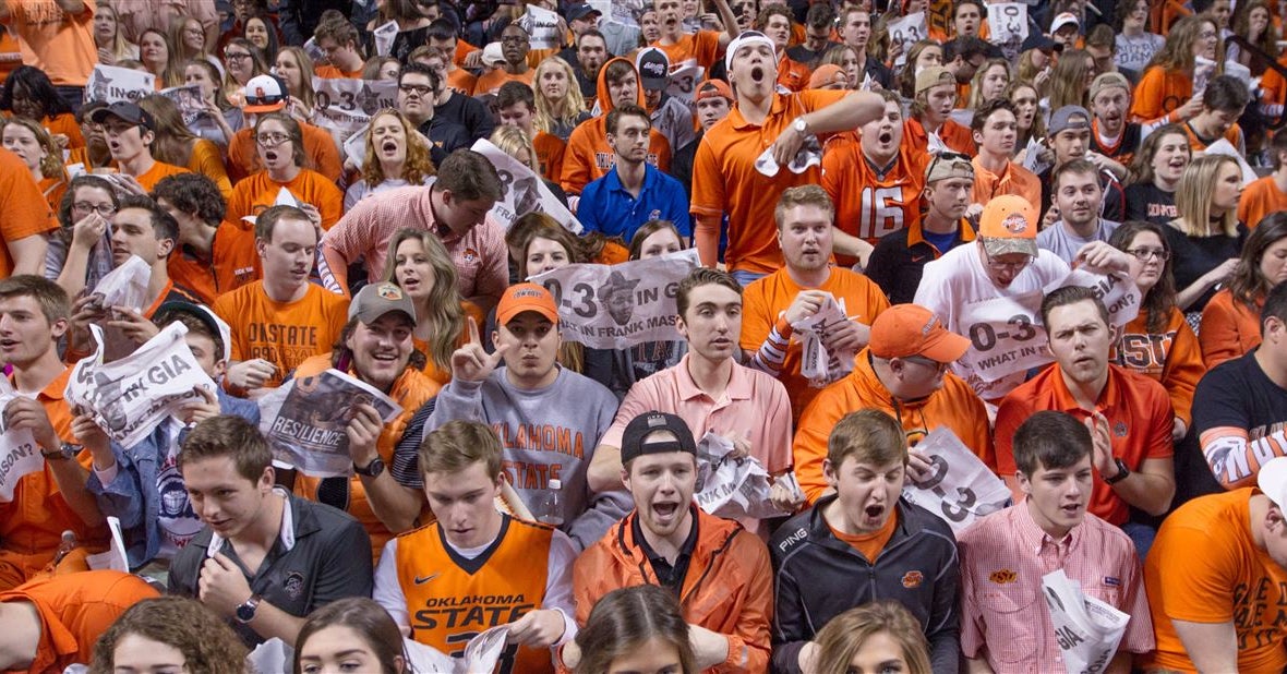 Oklahoma State students troll Oklahoma over Lincoln Riley's departure