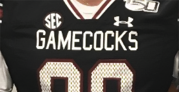 Watch Gamecocks Unveil Throwback Uniform