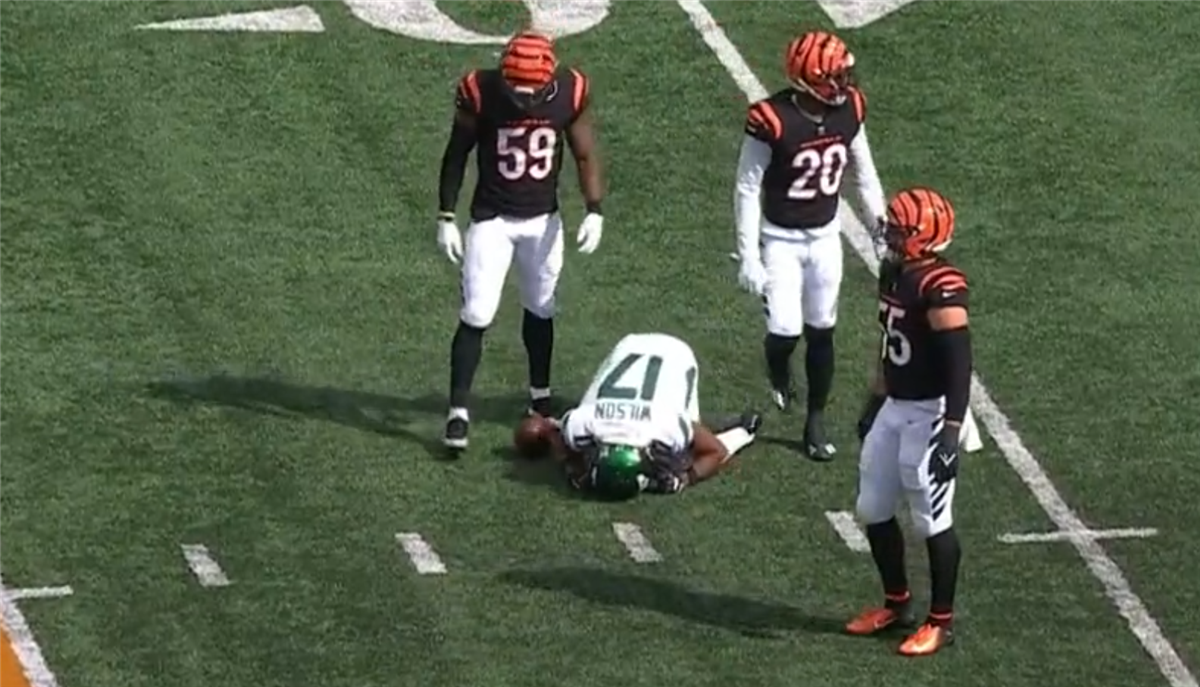 Jets' rookie Garrett Wilson leaves game with rib injury in first half vs.  Bengals: How serious is it? (UPDATE) 