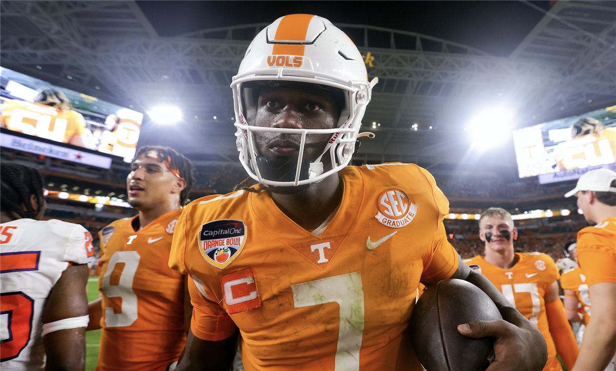 Quarterback Joe Milton to lead Tennessee against Clemson in Orange Bowl