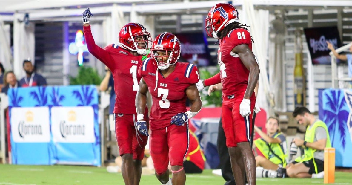 Three Stars from FAU's 42-9 victory over Southeastern Louisiana