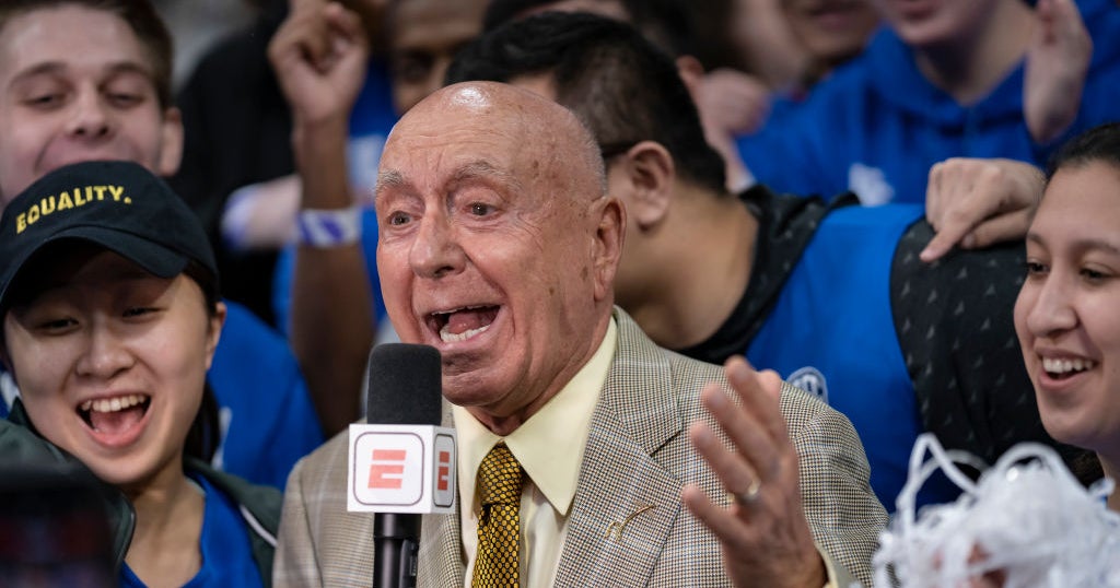 Dick Vitale names college basketball's No. 1 team for 2020-21