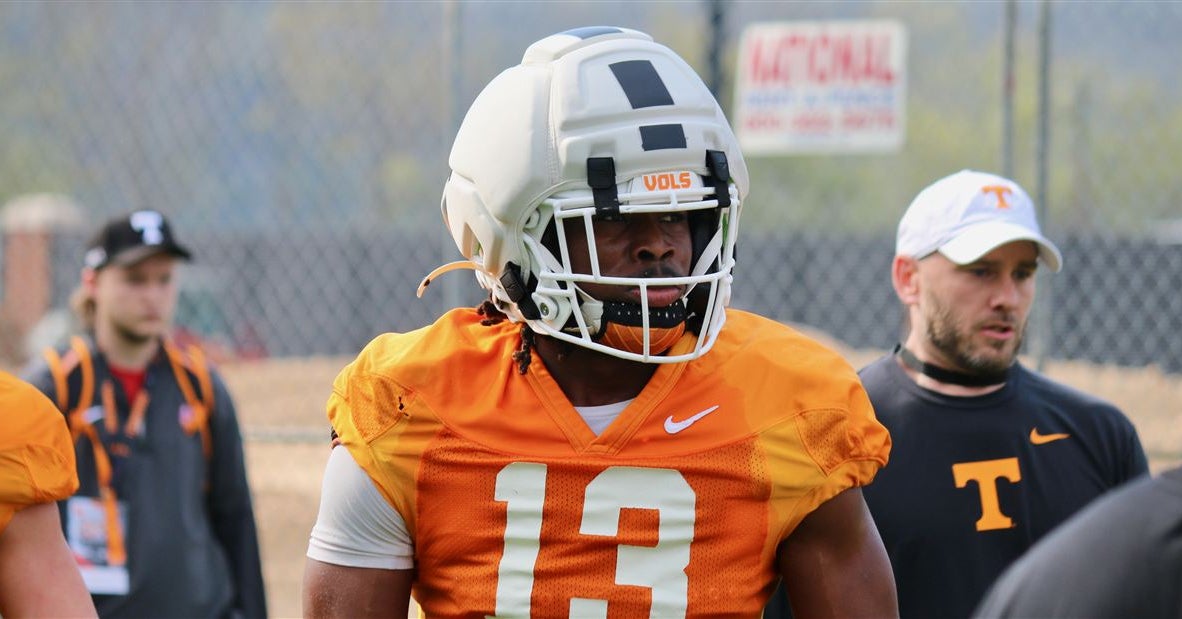 PHOTOS: Tennessee wraps up first week of spring with Saturday practice